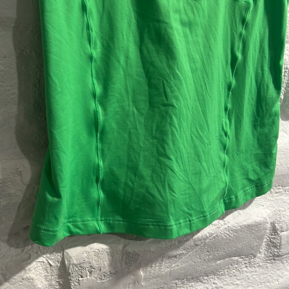 Fabletics Phoenix Racerback Tank EUC - Picture 4 of 9